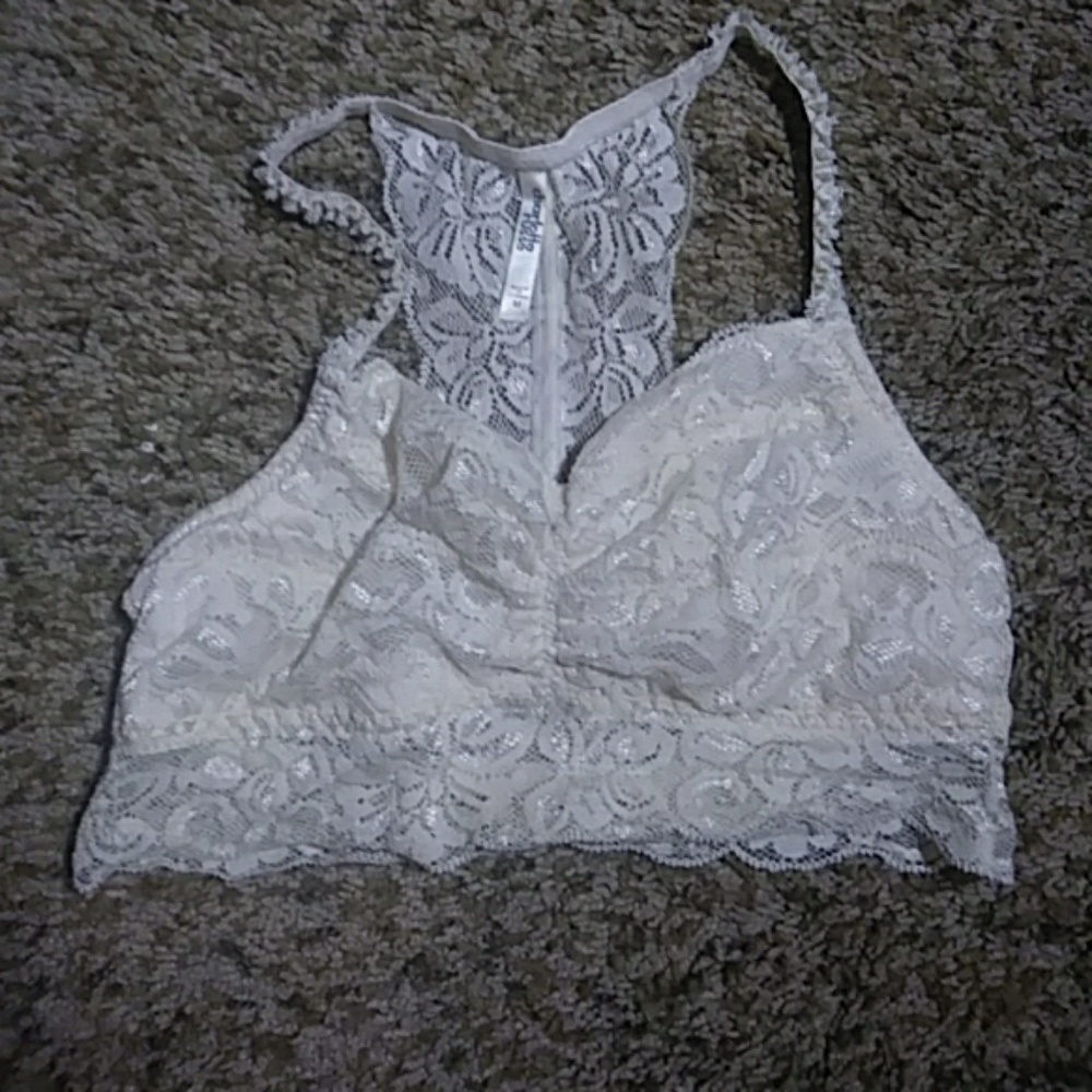 Creme lace bralette